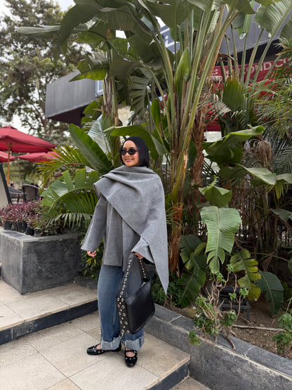 Jacket & Shawl Set (gray)