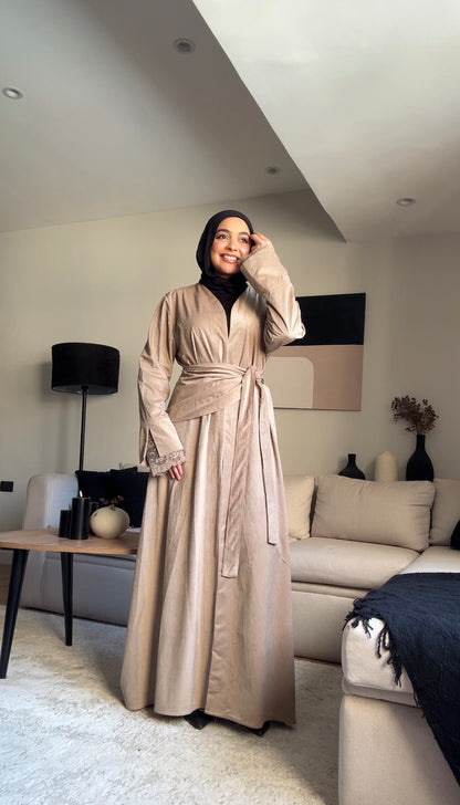 Beige kaftan