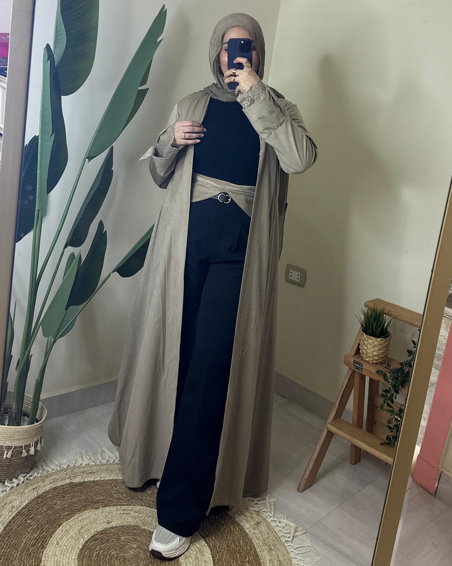 Beige kaftan